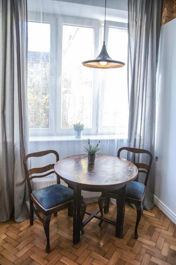 Lion Apartments - Gold Краков Экстерьер фото